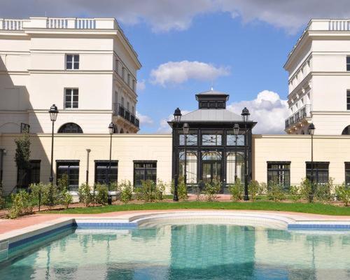 Disneyland Deluxe Flat, Outside Pool, Climatisation, 1 Min To Disney Parks Serris Buitenkant foto
